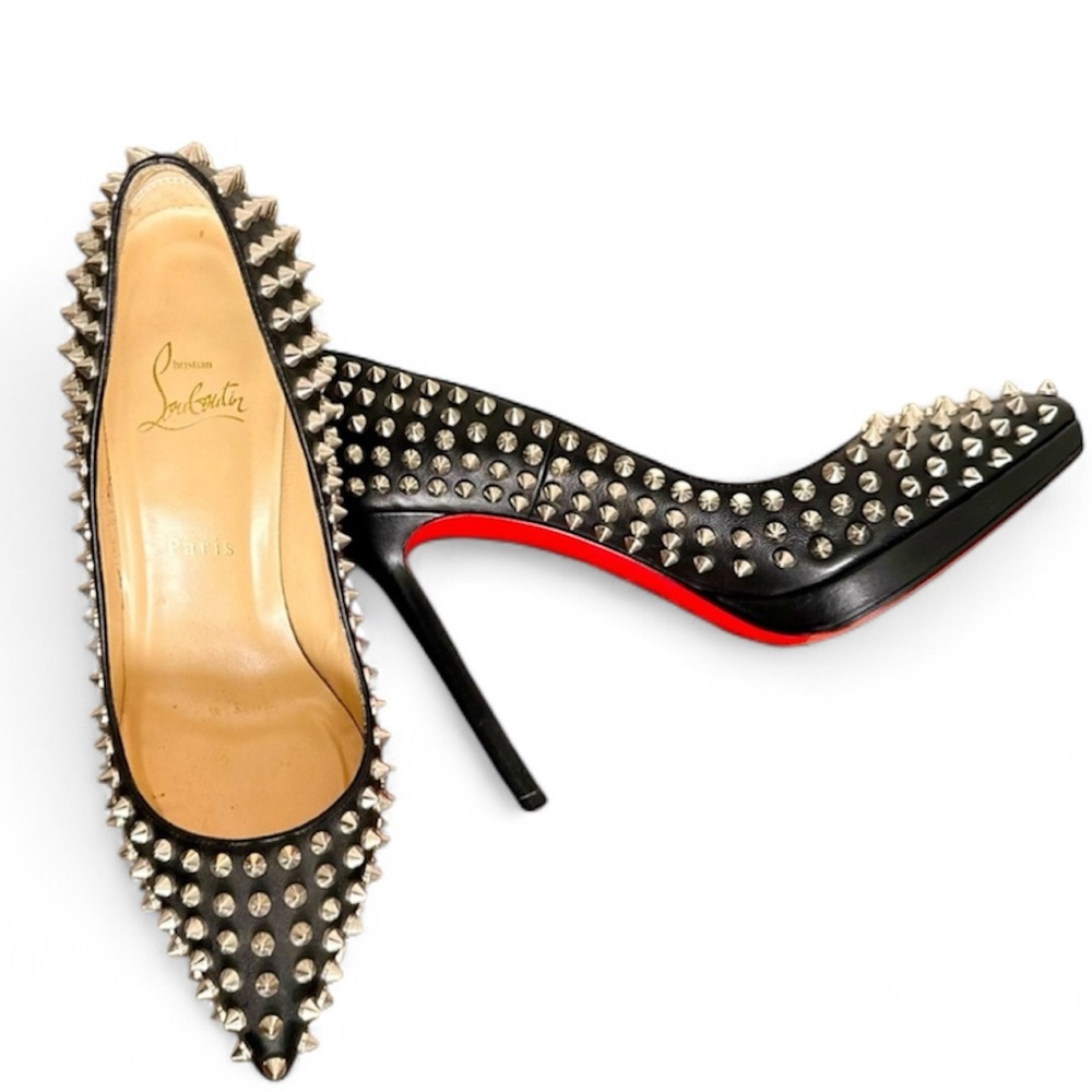 🔥CHRISTIAN LOUBOUTIN PIGALLE PLATO SPIKED 120 Pumps 39 SOLD OUT 🔥MAKE AN OFFER❣️